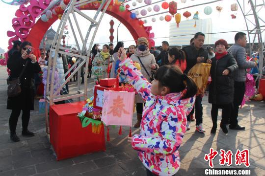 �D�����С�W(xu��)�������ǉ��衰���Ļ������Y�����؃�ͯ����÷�O�{ �z